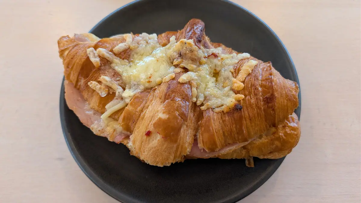 Café Patisserie – patisserie in Barkerend, Bradford